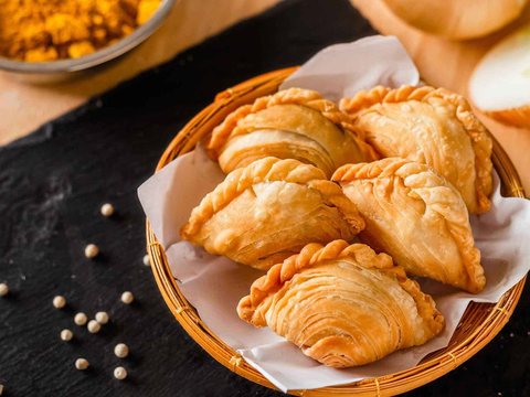 Curry Puff as pictured in Laap Thai's printed menu