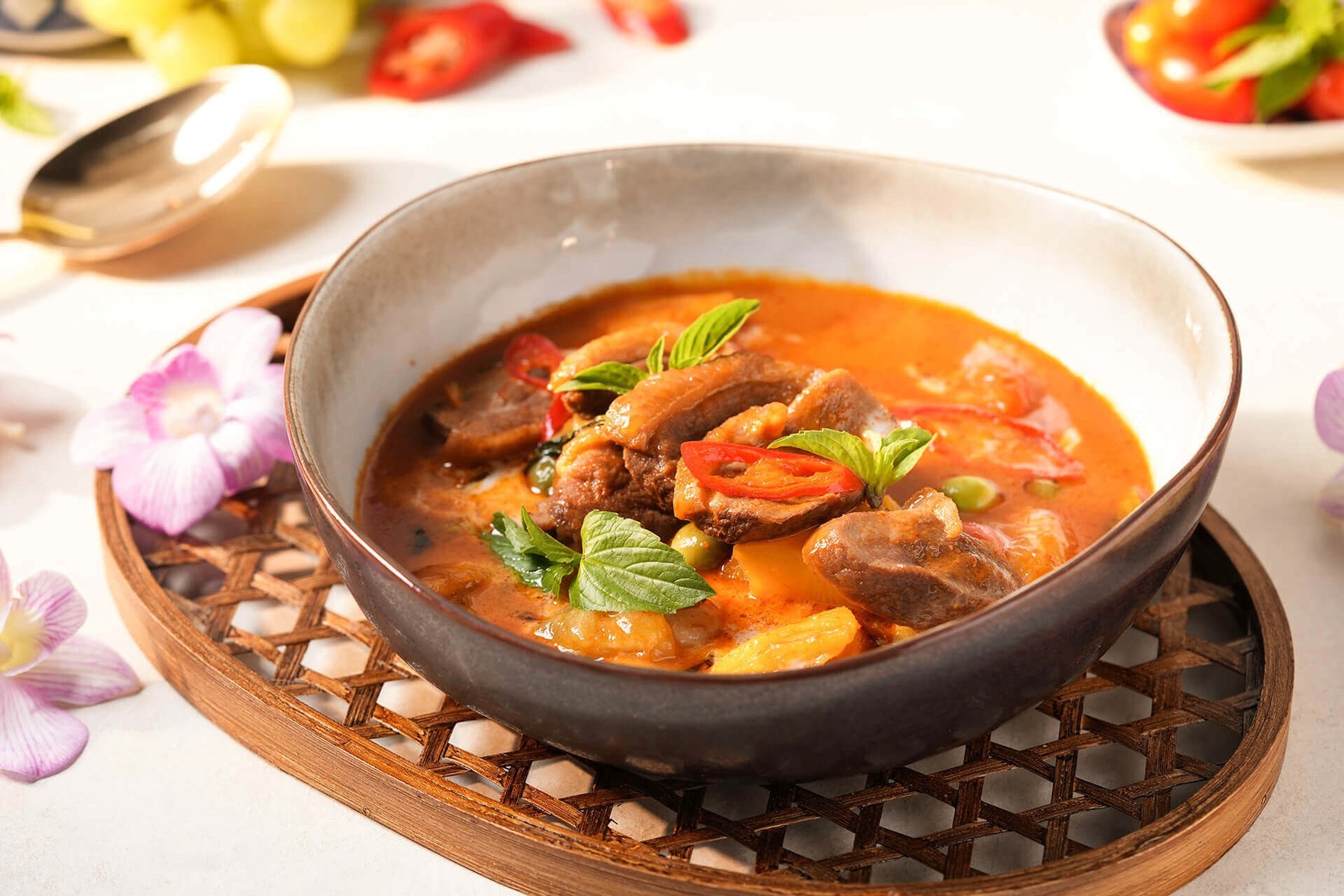 Creamy tom yum soup